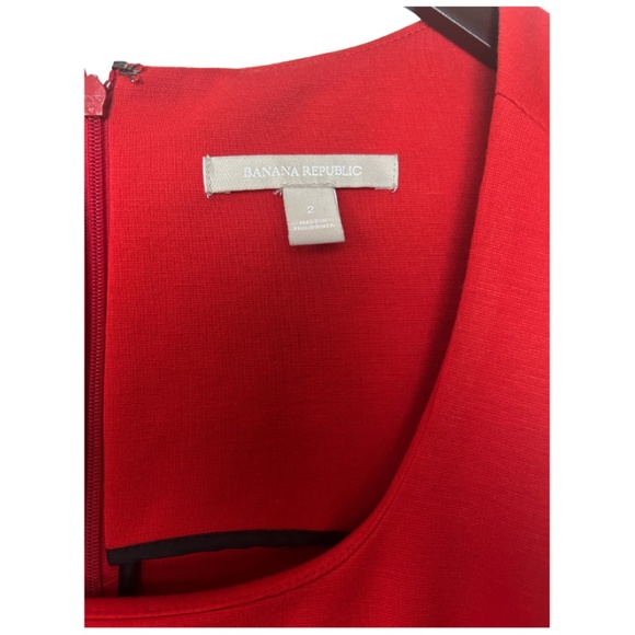 Red Banana Republic flare dress - Picture 2 of 3